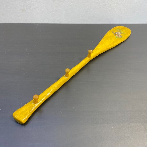 spoon design hanger 17.5" W/ 3 pegs, pine tree, wall mounted yellow home accesso - Picture 7 of 10